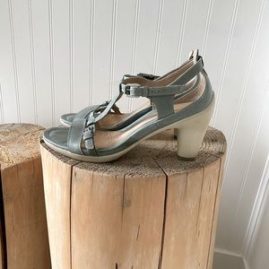 Ecco sandals. Mint/light green. Lightly worn. Size 39